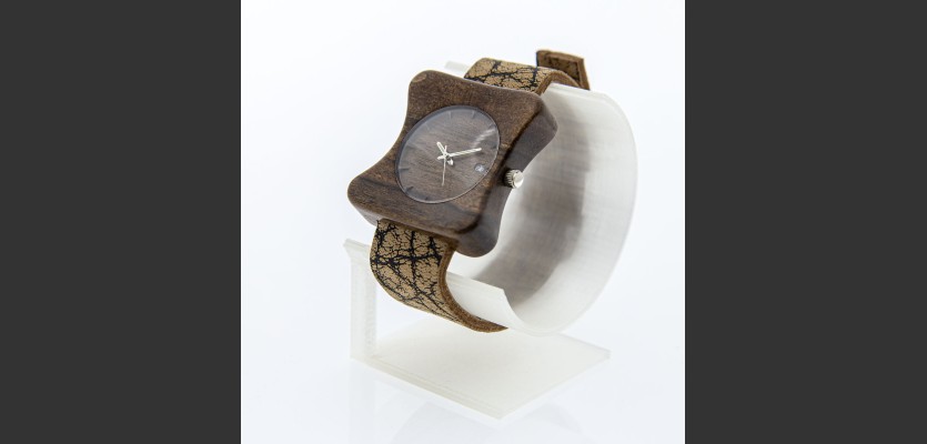 Dřevěné hodinky Edison Ořechové - V.Č.: 00274