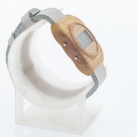 Dřevěné hodinky Universum Jasan - V.Č.: 00350