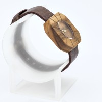 Dřevěné hodinky Art Višeň - V.Č.: 00351