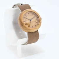 Dřevěné hodinky Jas Slivoň Bluma V.Č.: 00361