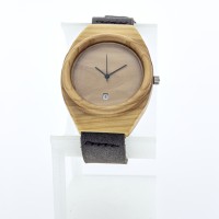 Dřevěné hodinky Aladin Túje - V.Č.: 00128
