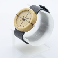 Dřevěné hodinky Orania Habr - V.Č.: 00211