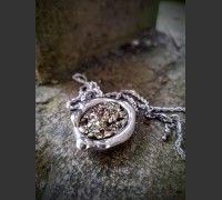 376. Autorský náhrdelník -  Pyrit