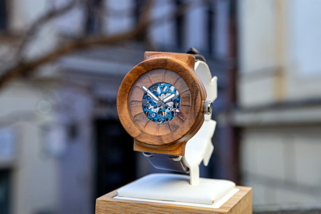 Dřevěné hodinky model "Scala Automat" - Višeň